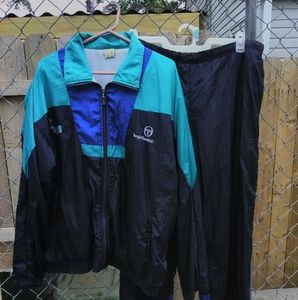 New without tags men's nylon Sergio tacchini sweat